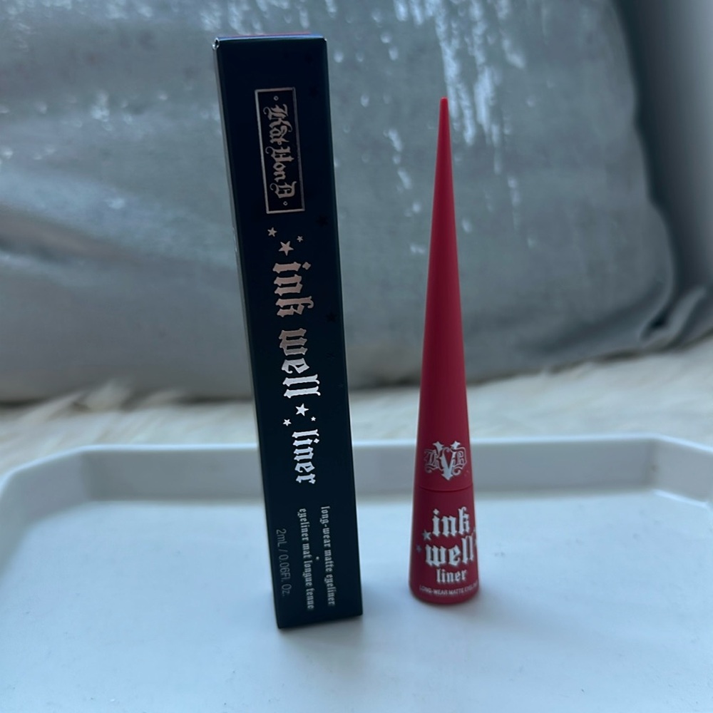 Kat Von D Ink Well Eyeliner in Outlaw